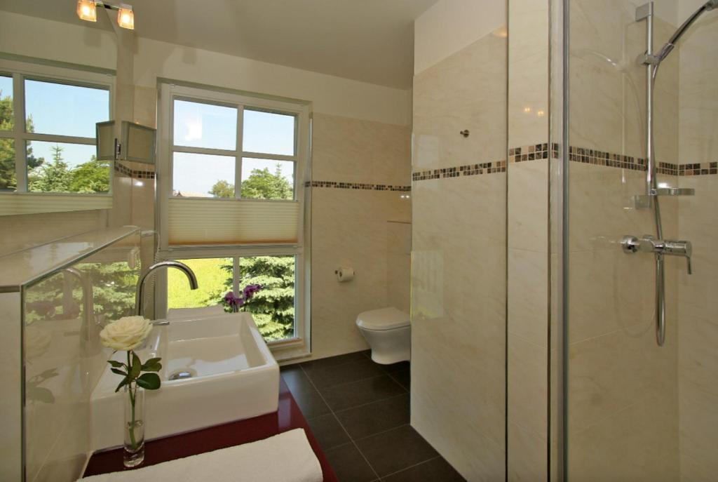 Aparthotel Saatmann Garni Ahrenshoop Quarto foto